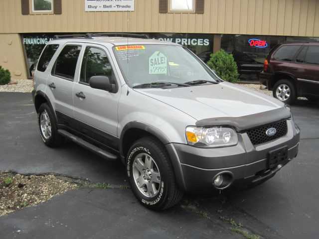 Ford Escape 2005 photo 1