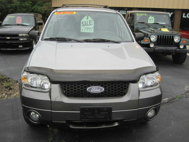 Ford Escape 2005 photo 7