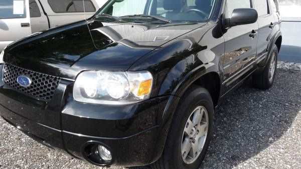 Ford Escape 2005 photo 3