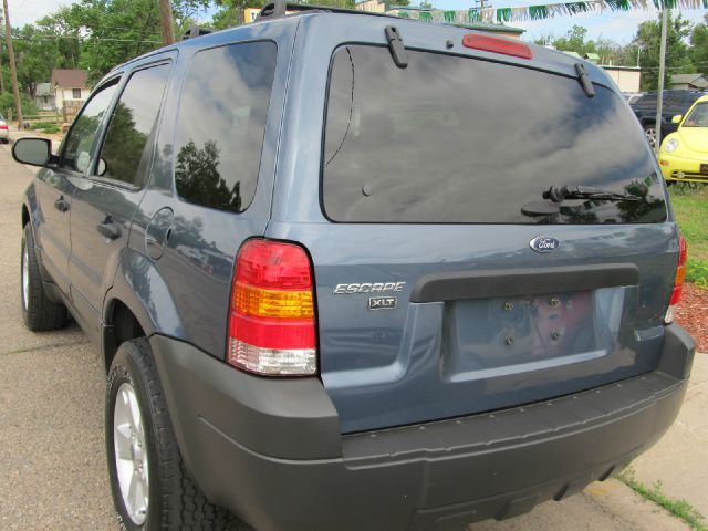 Ford Escape 2005 photo 4