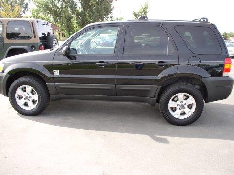 Ford Escape 2005 photo 1