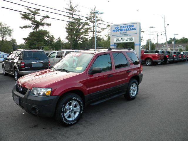 Ford Escape 2005 photo 4