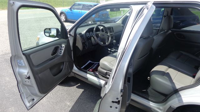 Ford Escape 2005 photo 5