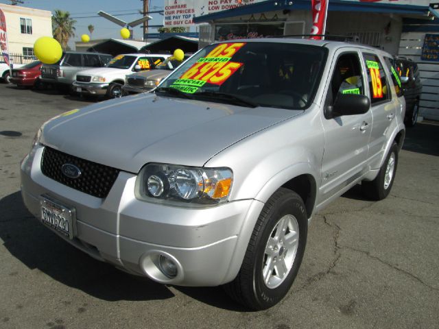 Ford Escape 2005 photo 9