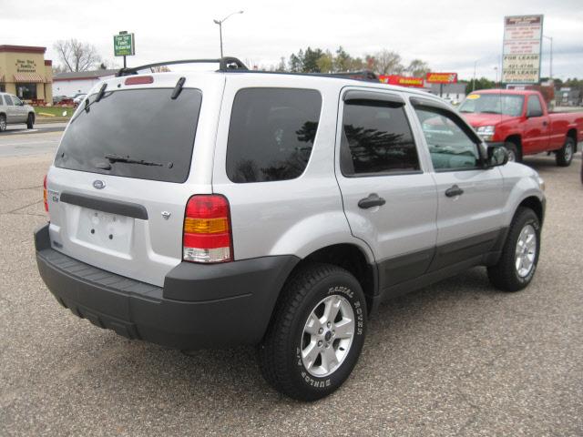 Ford Escape ESi Sport Utility