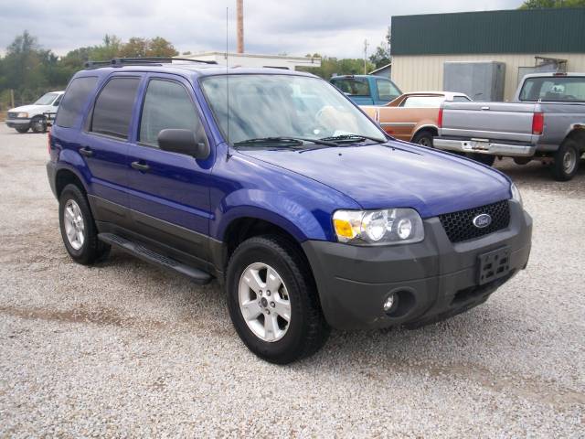 Ford Escape ESi Sport Utility