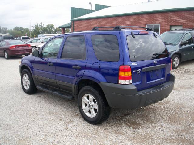 Ford Escape 2005 photo 3