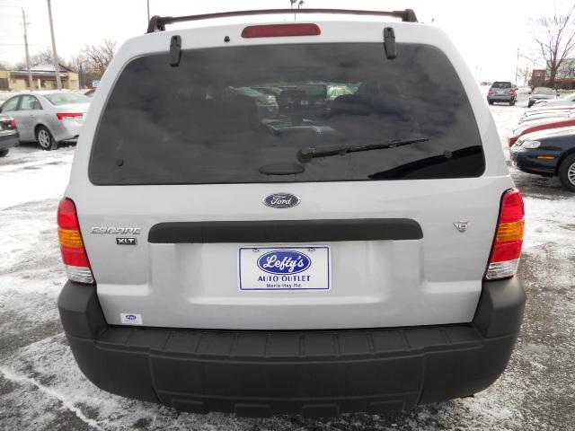 Ford Escape 2005 photo 4