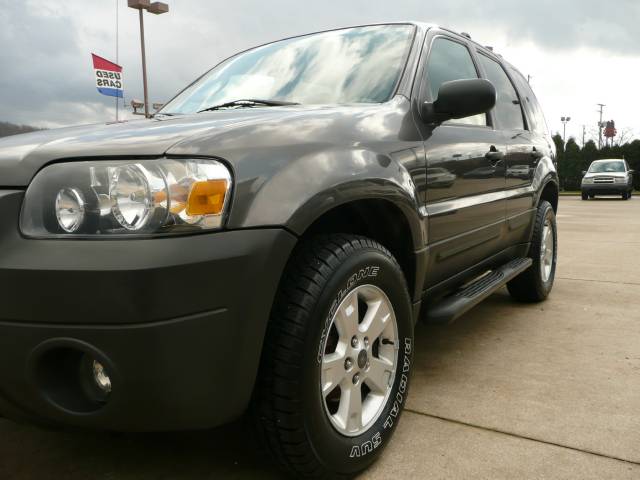 Ford Escape 2005 photo 3