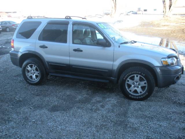 Ford Escape 2005 photo 3