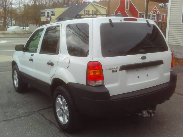 Ford Escape 2005 photo 4