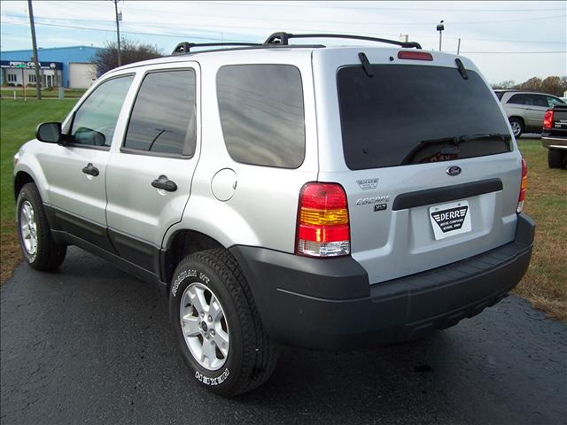 Ford Escape 2005 photo 4