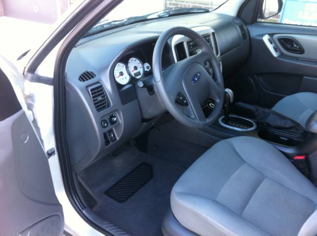 Ford Escape 2005 photo 4