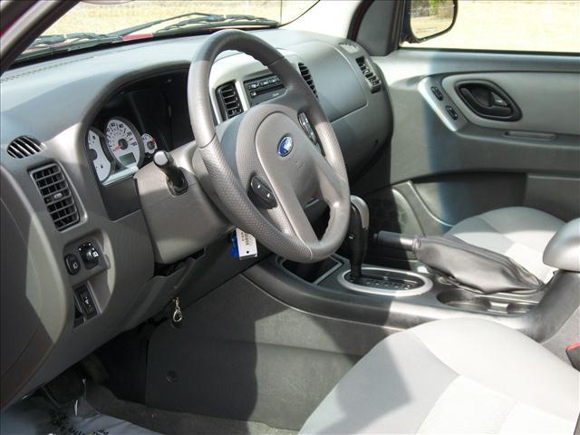 Ford Escape 2005 photo 5