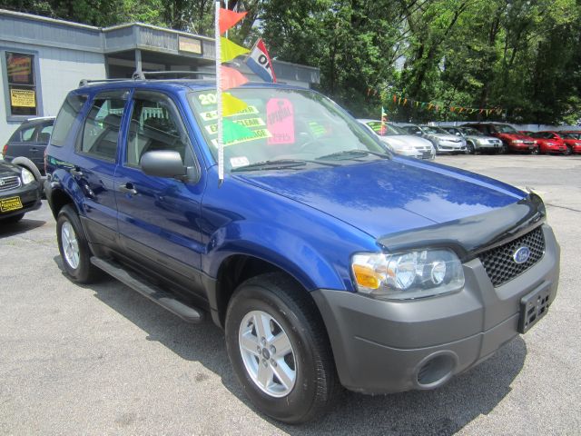 Ford Escape 2005 photo 4