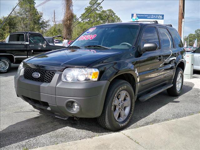 Ford Escape ESi Sport Utility