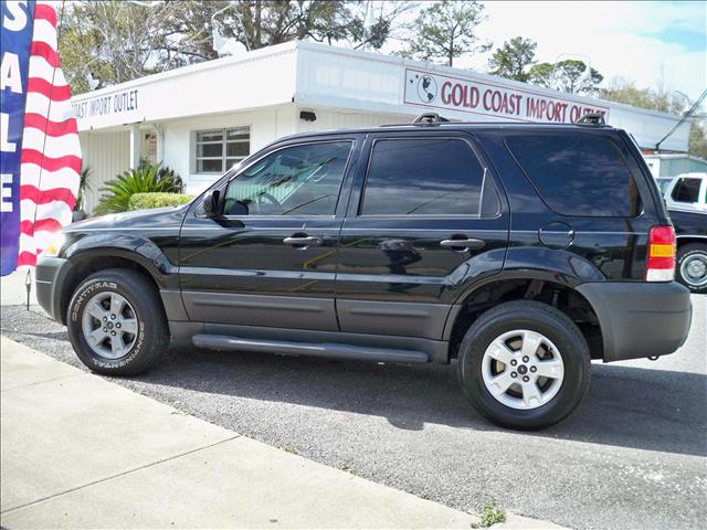 Ford Escape 2005 photo 2