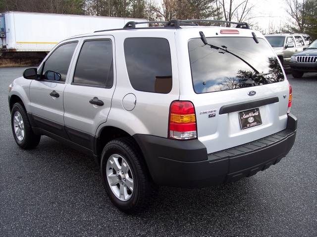 Ford Escape 2005 photo 4