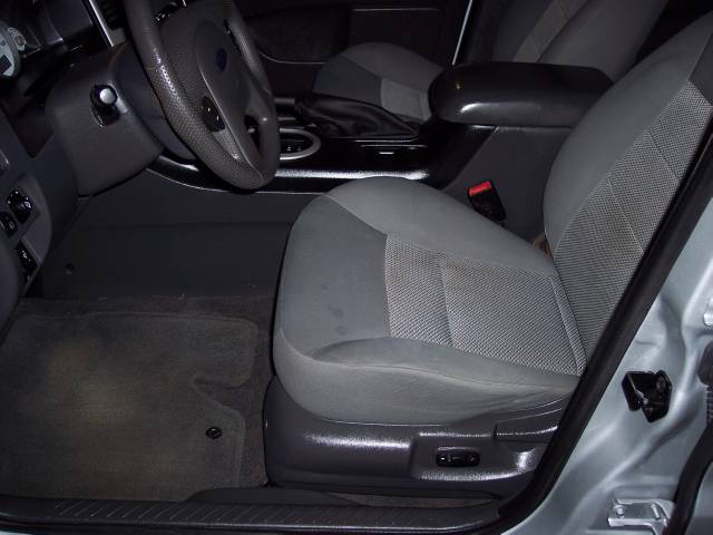 Ford Escape 2005 photo 5