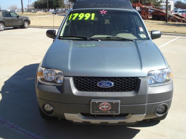 Ford Escape 2005 photo 3