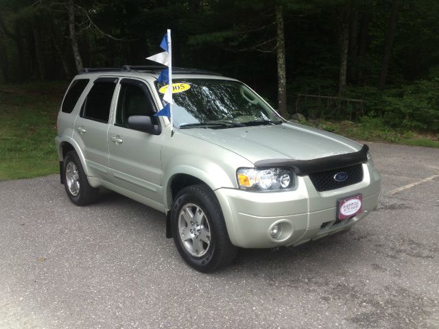 Ford Escape 2005 photo 3