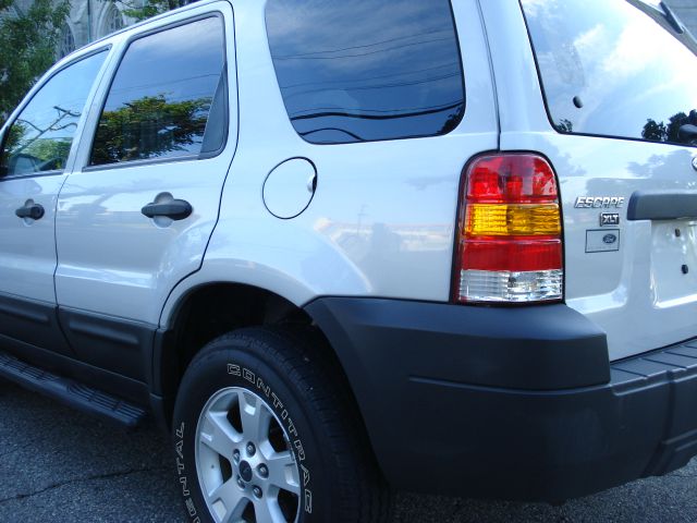 Ford Escape SL 4x4 Regular Cab SUV