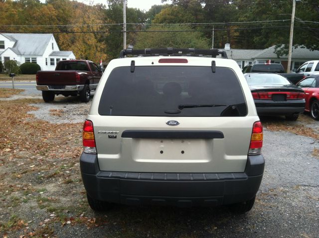 Ford Escape 2005 photo 4