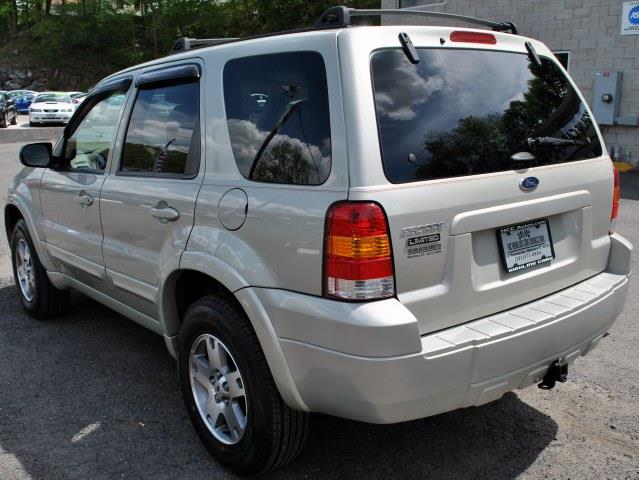 Ford Escape HD Dually 4x4 SUV