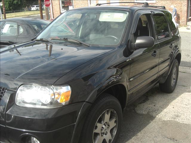 Ford Escape 2005 photo 1