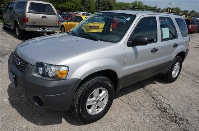 Ford Escape 2005 photo 28