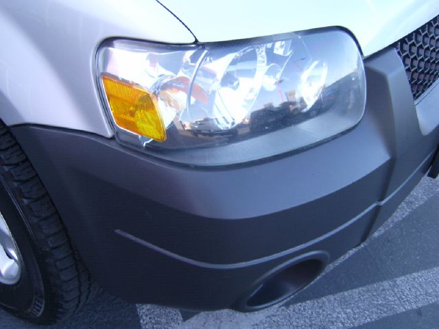 Ford Escape 2005 photo 10