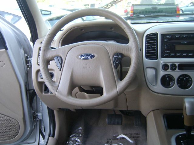 Ford Escape 2005 photo 5