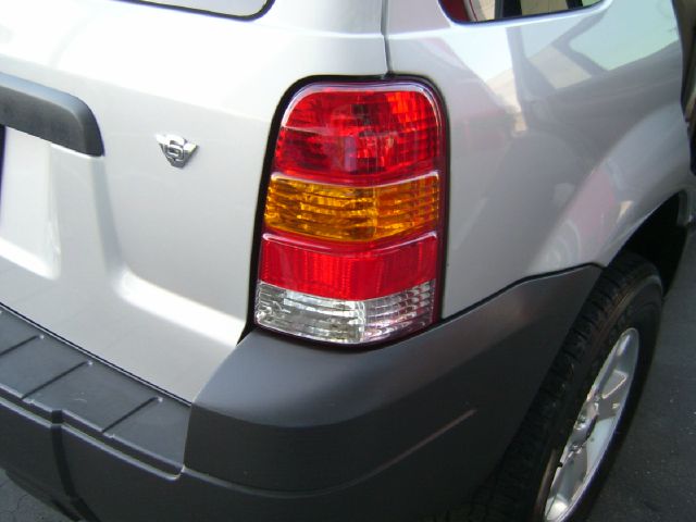 Ford Escape 2005 photo 7