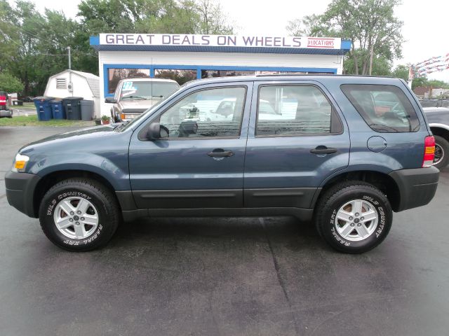 Ford Escape 2005 photo 12