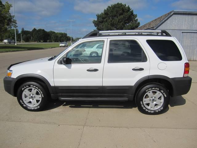 Ford Escape Hbw/roof Rims Sport Utility