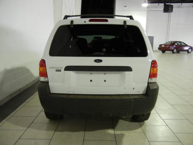 Ford Escape 2005 photo 5