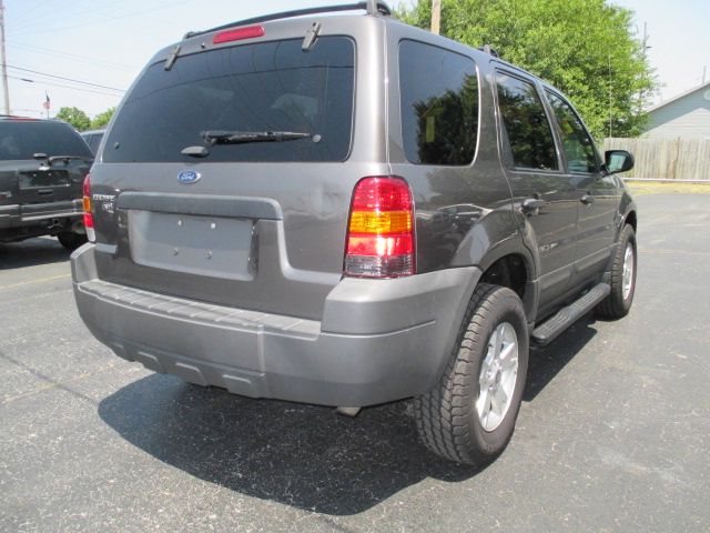 Ford Escape 2005 photo 4