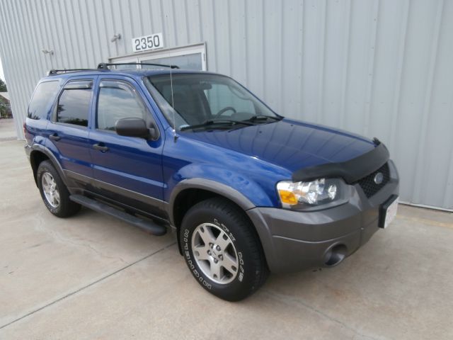 Ford Escape 2005 photo 12