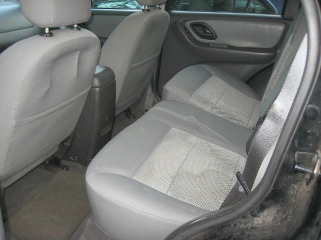 Ford Escape 2005 photo 4