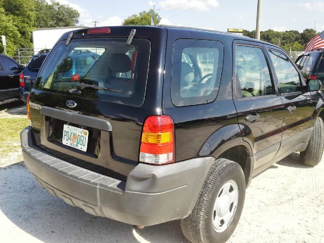 Ford Escape 2005 photo 3