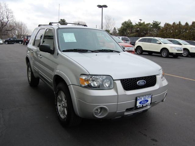 Ford Escape 2006 photo 1