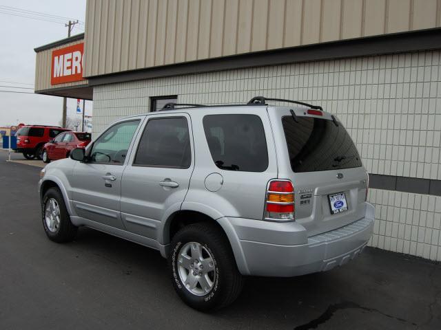 Ford Escape 2006 photo 3