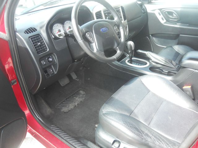 Ford Escape 2006 photo 3