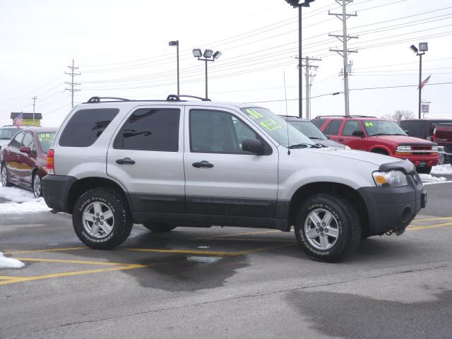 Ford Escape 2006 photo 1