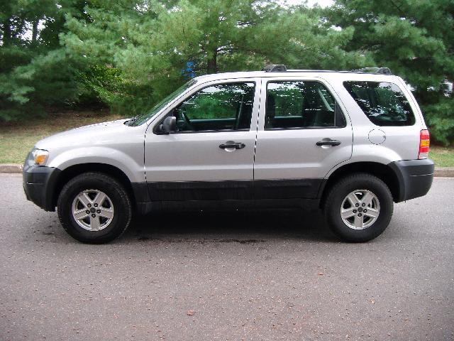 Ford Escape 2006 photo 1