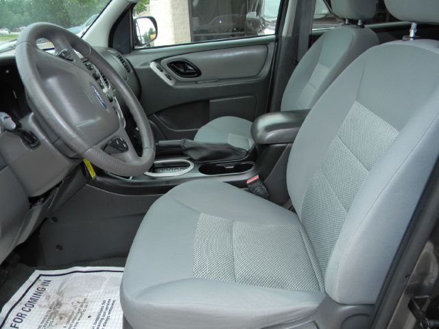 Ford Escape 2006 photo 4