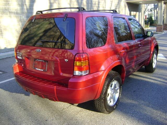 Ford Escape 2006 photo 2