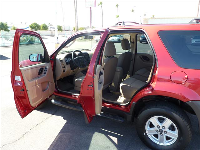 Ford Escape 2006 photo 4