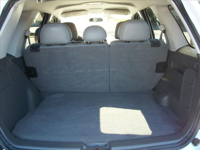 Ford Escape 2006 photo 1