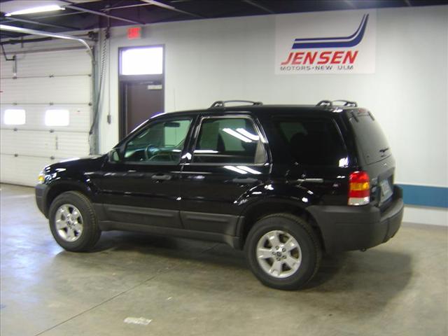 Ford Escape 2006 photo 2